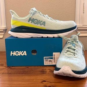 Mens Hokas